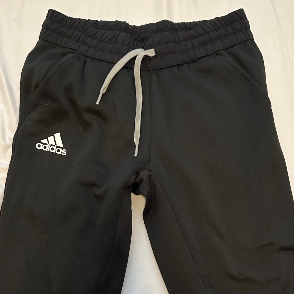 Adidas Men’s Black Sweatpants with Gray Drawstring